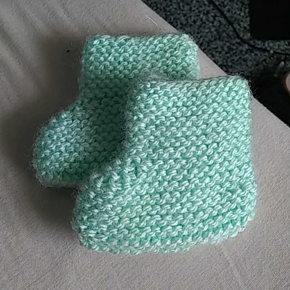 Mint green hand knit baby socks/booties